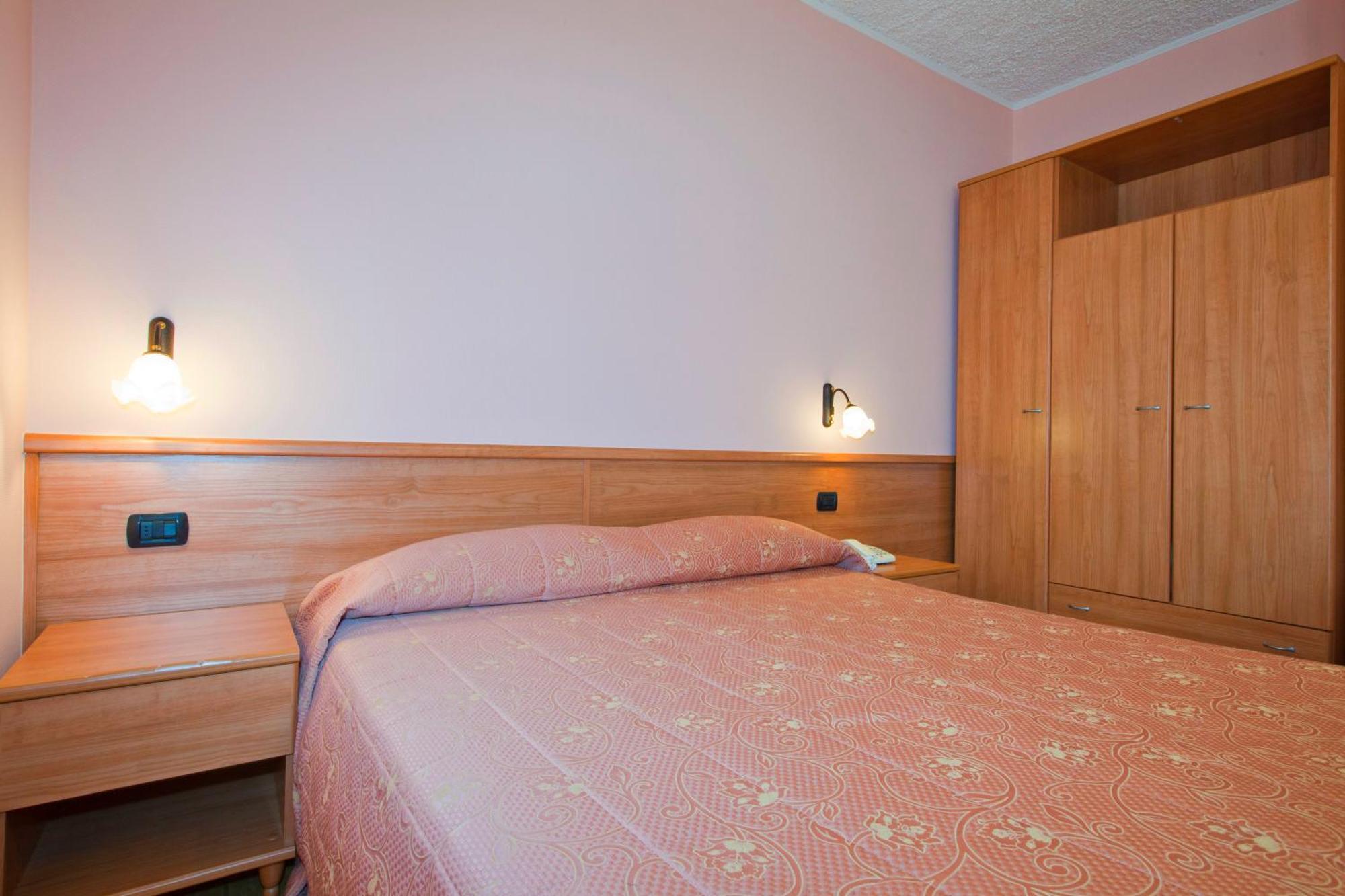 Hotel Migliorati Castione della Presolana Habitación foto